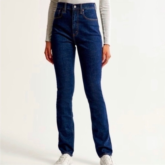 Abercrombie & Fitch Ultra High Rise Slim Straight Jean Curve Love Dark Wash 26/2 - Picture 1 of 10